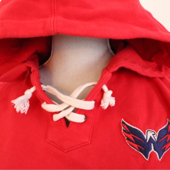 Washington Capitals Hockey Red Embordered Hoodie Sweatshirt Size M - Picture 11 of 16